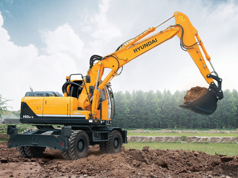 Колесный экскаватор Hyundai Robex 170