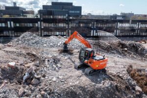 Гусеничный экскаватор Hitachi ZX130-5G