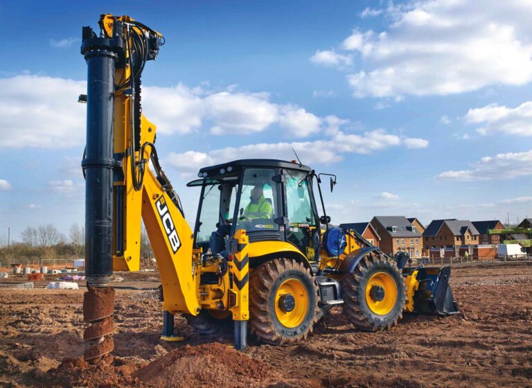 Экскаватор-погрузчик JCB 3CX с гидробуром