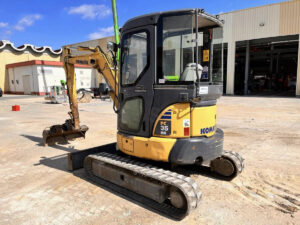 Мини-экскаватор Komatsu PC35MR-3