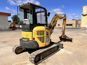 Мини-экскаватор Komatsu PC35MR-3