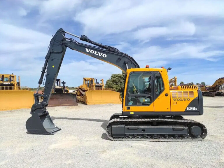 Гусеничный экскаватор Volvo EC140BLC