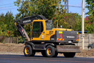 Колесный экскаватор Volvo EW145B Prime