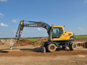 Колесный экскаватор Volvo EW145B Prime