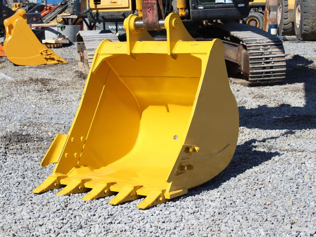 Ковш для экскаватора Sumitomo SH220LC-6